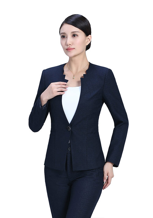 時間與工作服定制的經(jīng)營